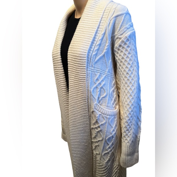 Stunning floor length cream cardigan - Picture 5 of 7